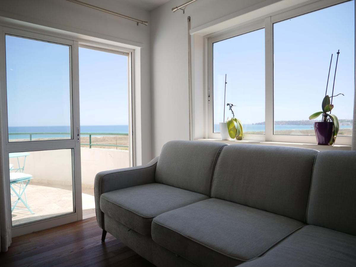 Cozy Apartment With Sea View Over Meia Praia Lagos Eksteriør billede